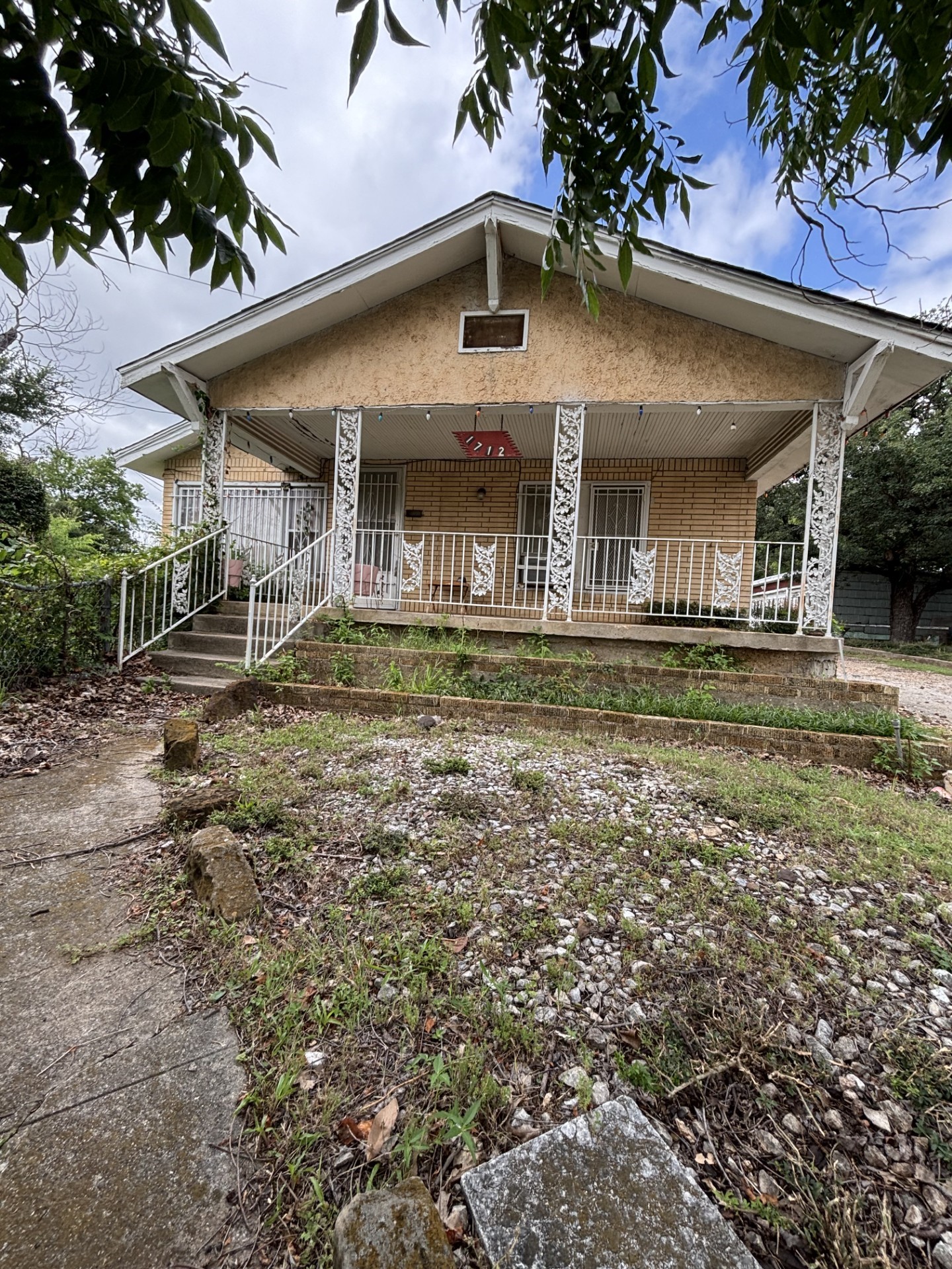 1712 Effie Street Fort Worth TX 76105