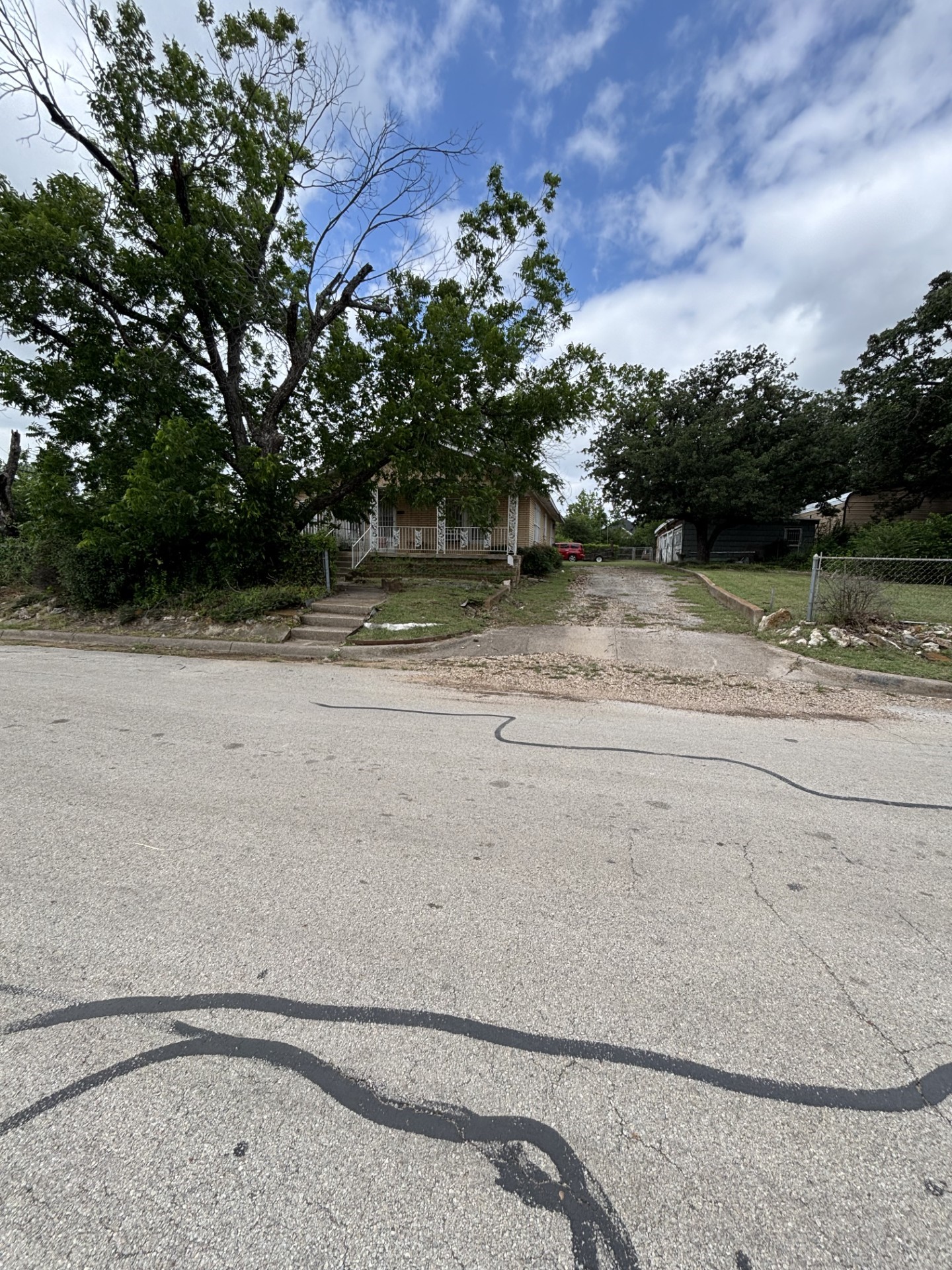 1712 Effie Street Fort Worth TX 76105