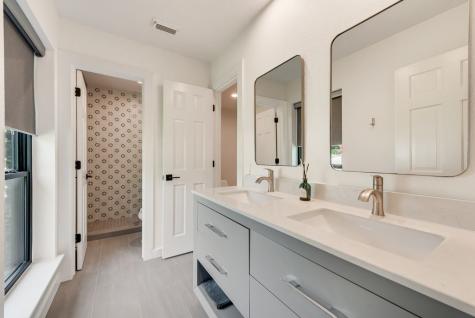 500 Del Rio Court Irving TX 75062