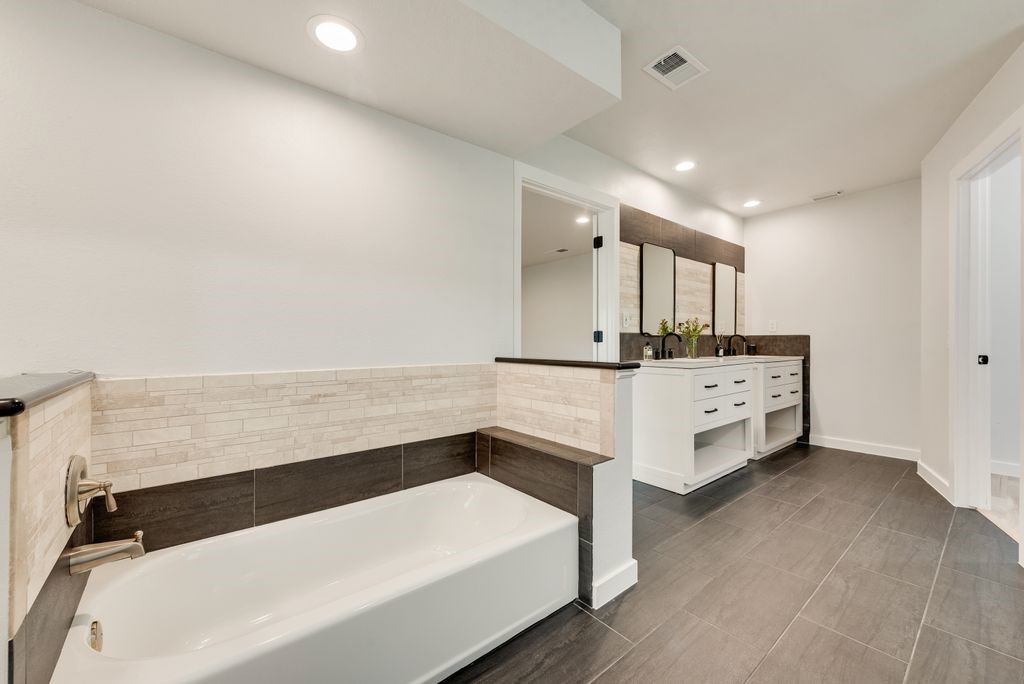 500 Del Rio Court Irving TX 75062