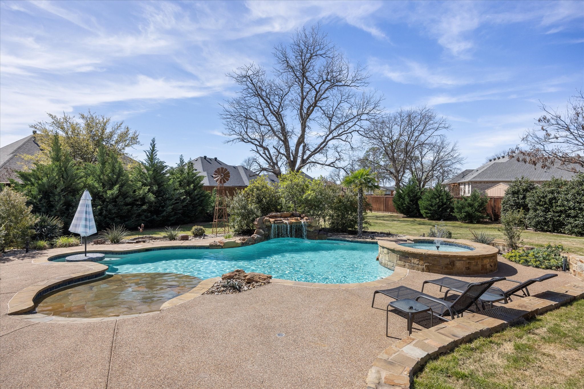 1402 Joshua Way Granbury TX 76048