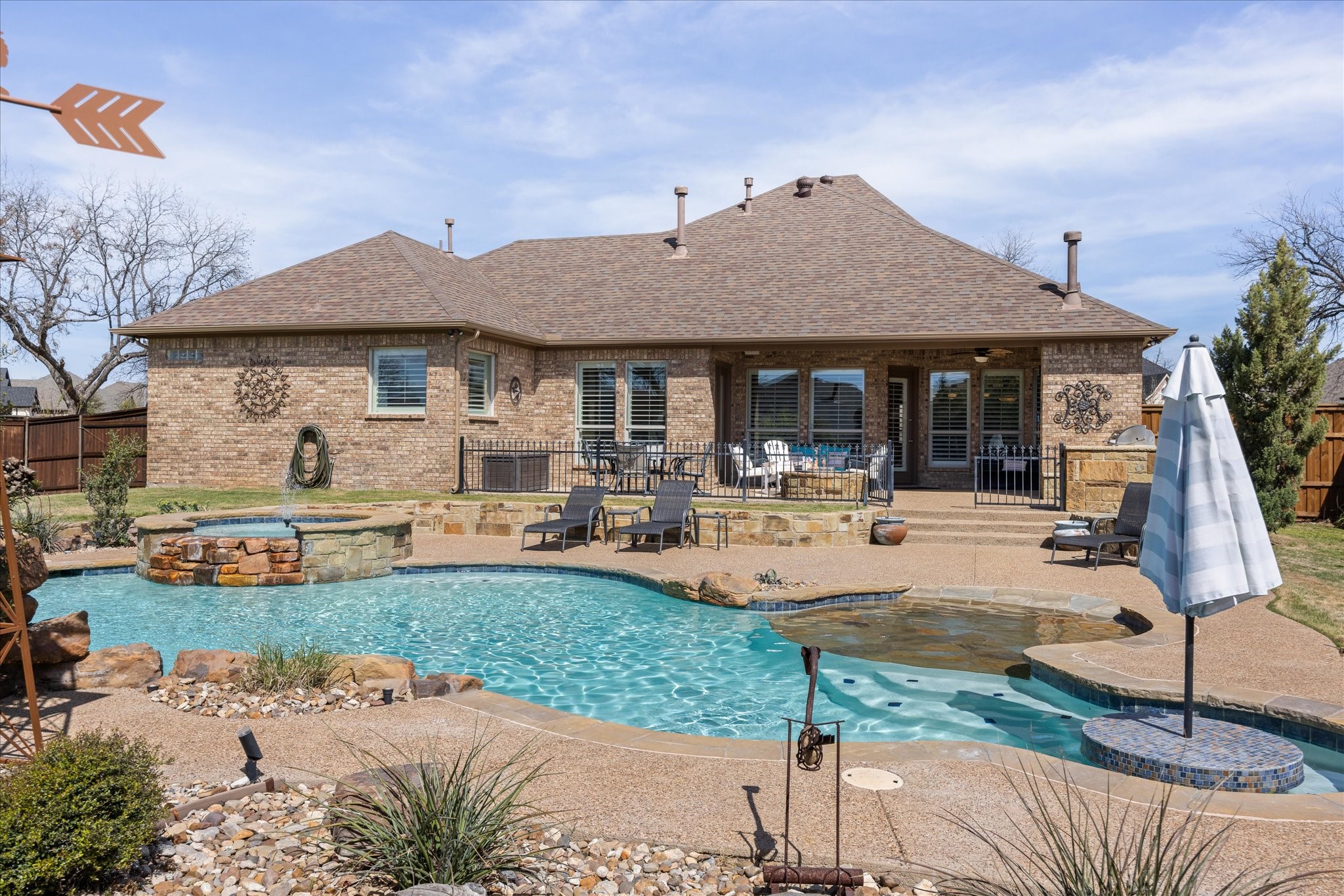 1402 Joshua Way Granbury TX 76048