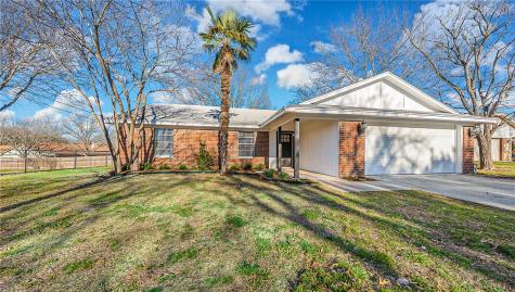 904 Tahoe Trail Hewitt TX 76643