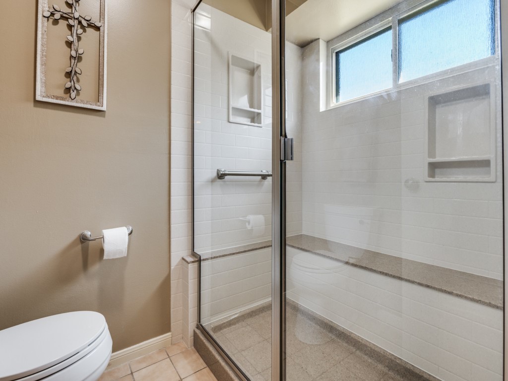 2516 Lawnview Drive Carrollton TX 75006