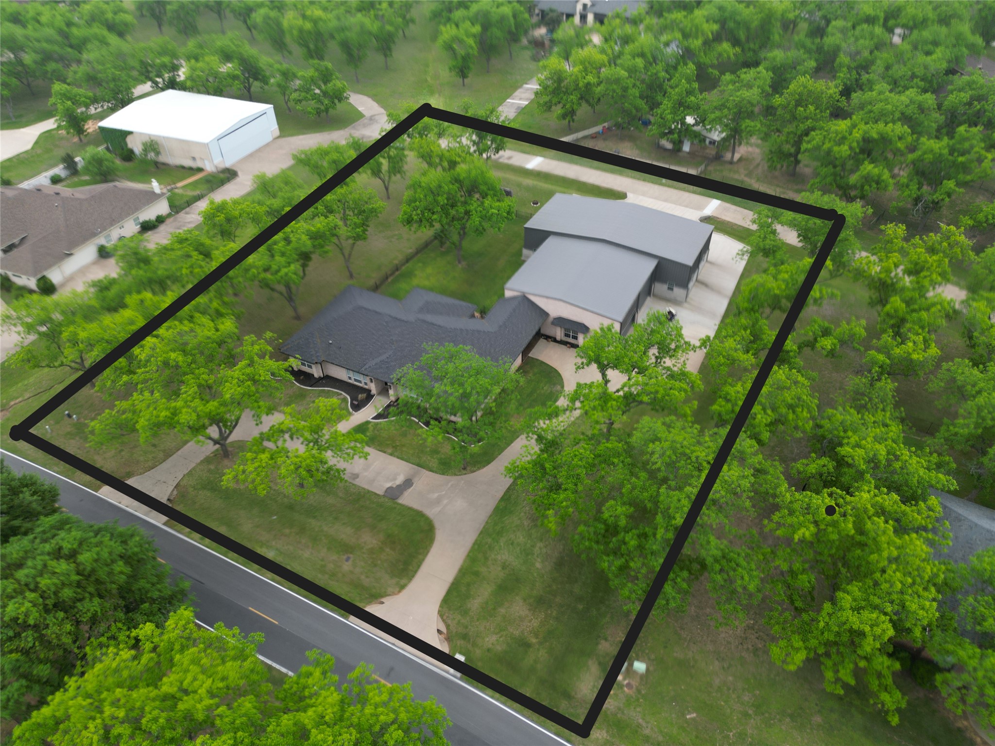 9908 Air Park Drive Granbury TX 76049