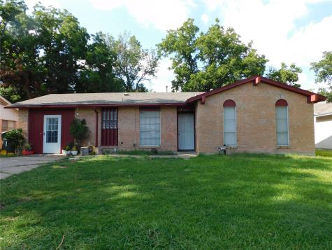 925 Shorecrest Drive Garland TX 75040