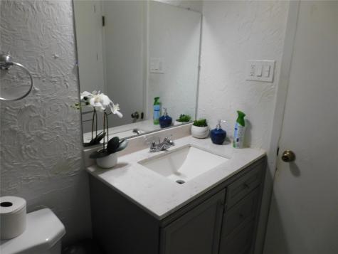925 Shorecrest Drive Garland TX 75040