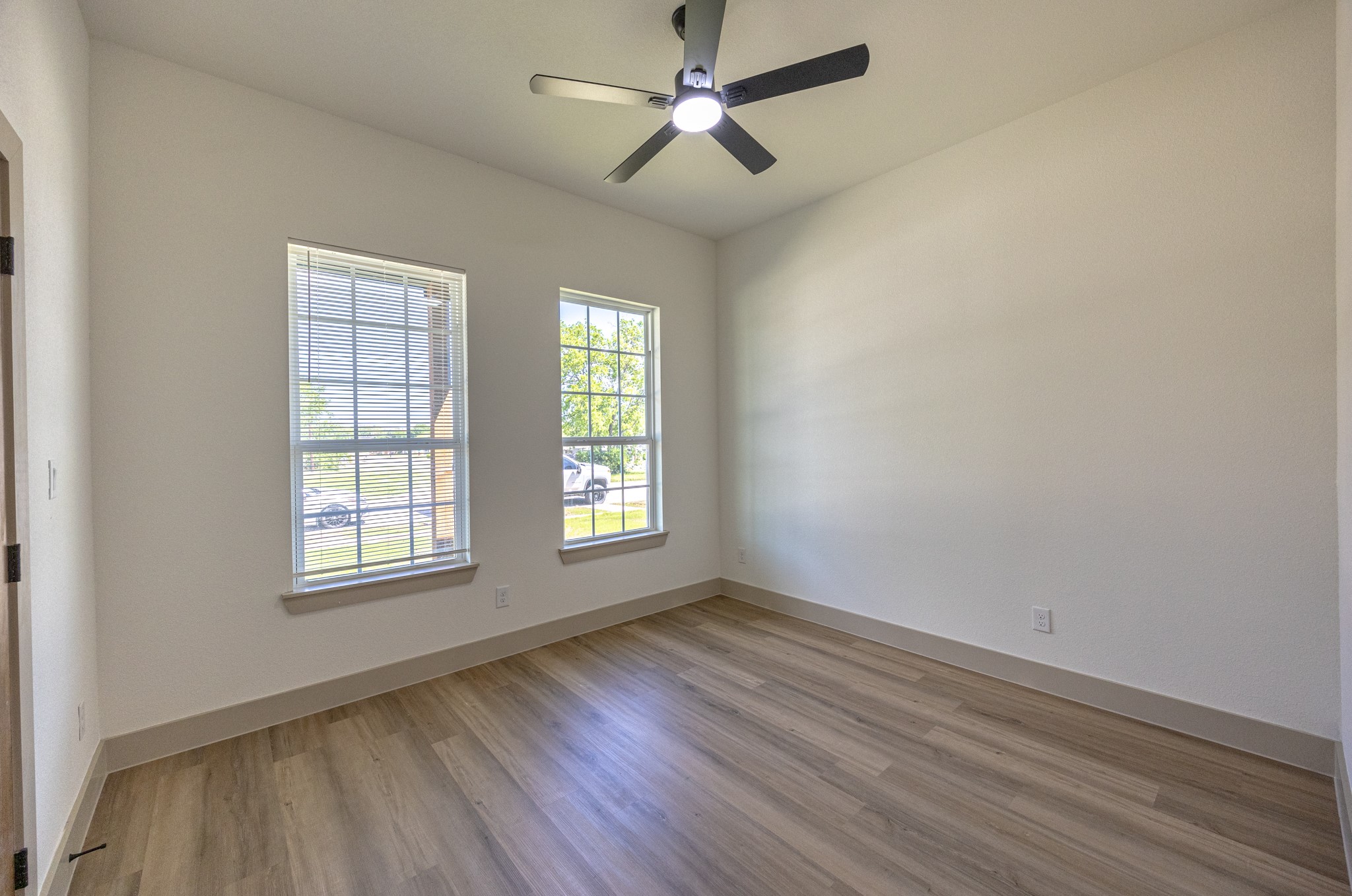 816 Glen Garden Fort Worth TX 76104
