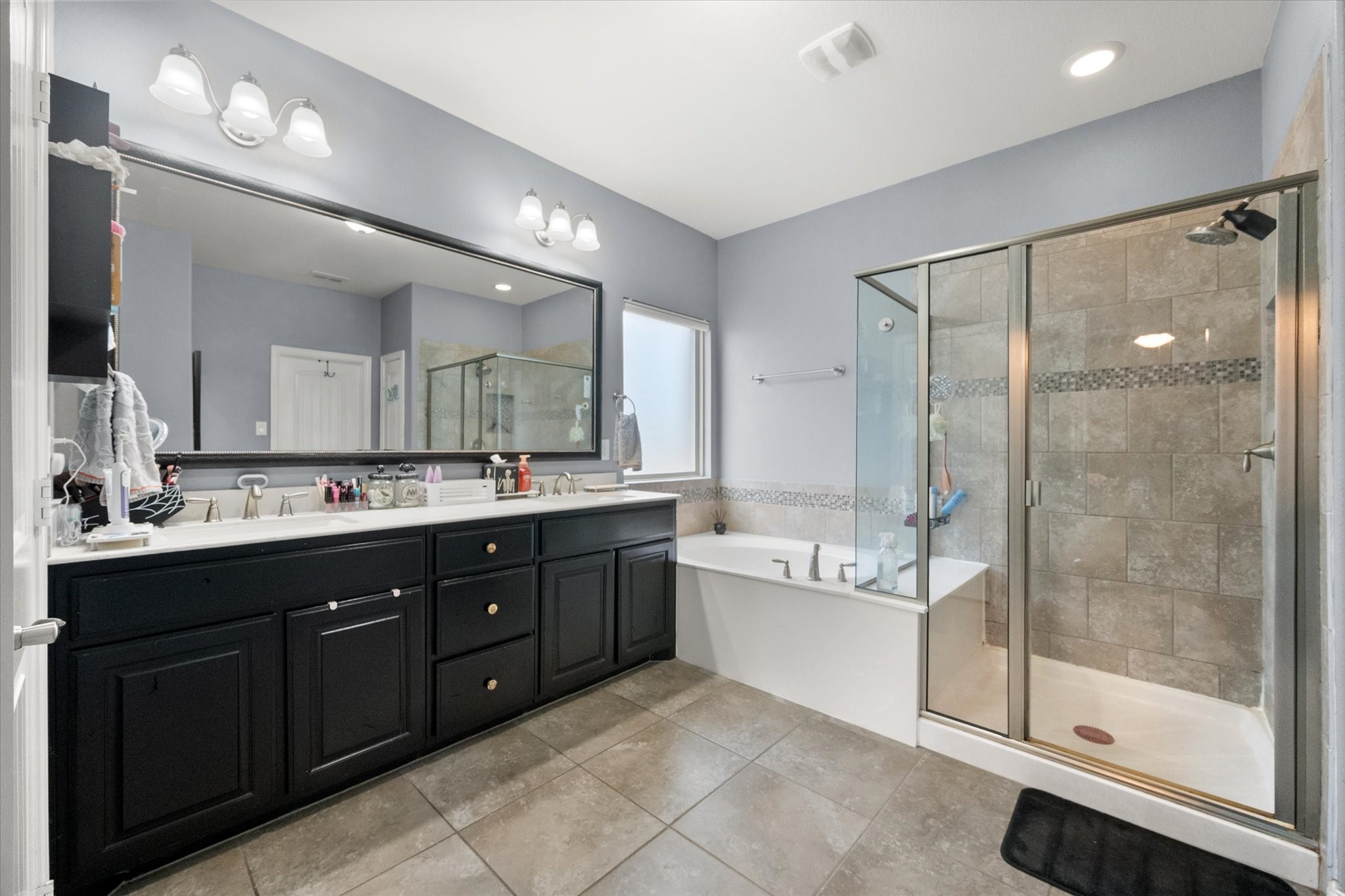 2919 Ladoga Drive Grand Prairie TX 75054