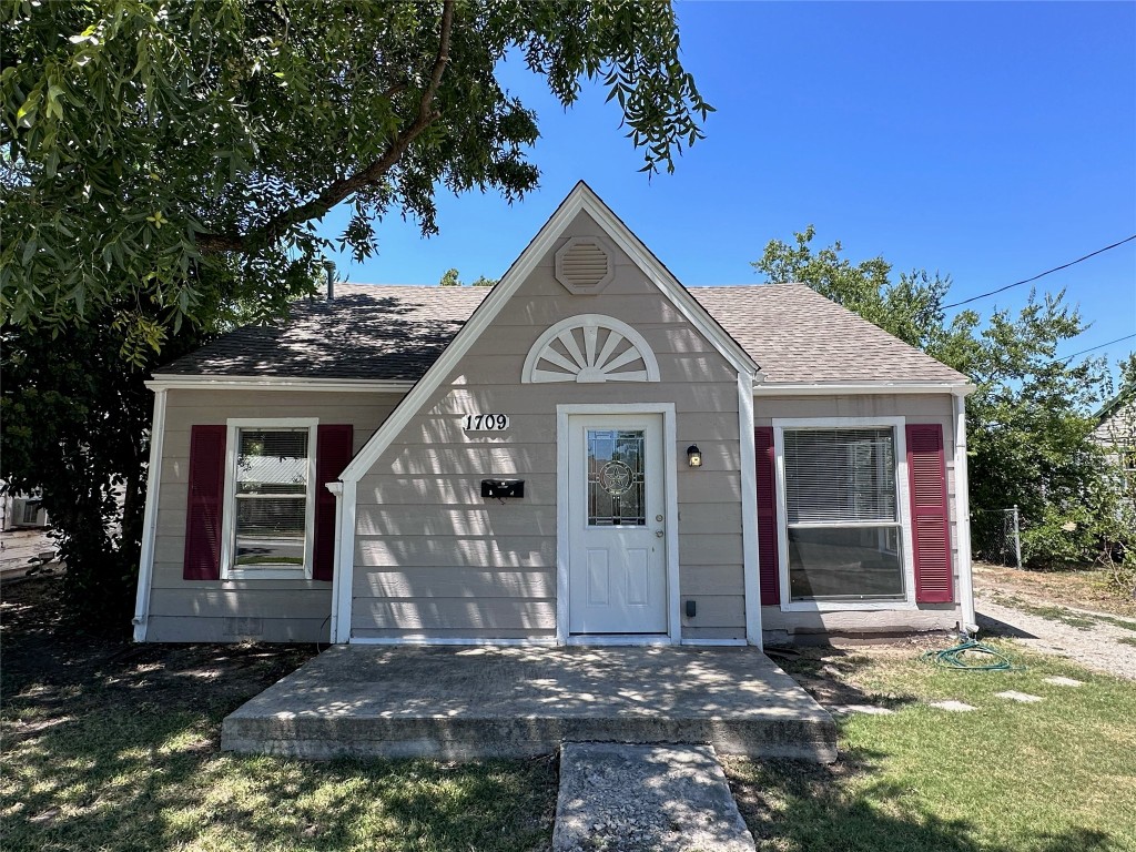 1709 4th Street Brownwood TX 76801