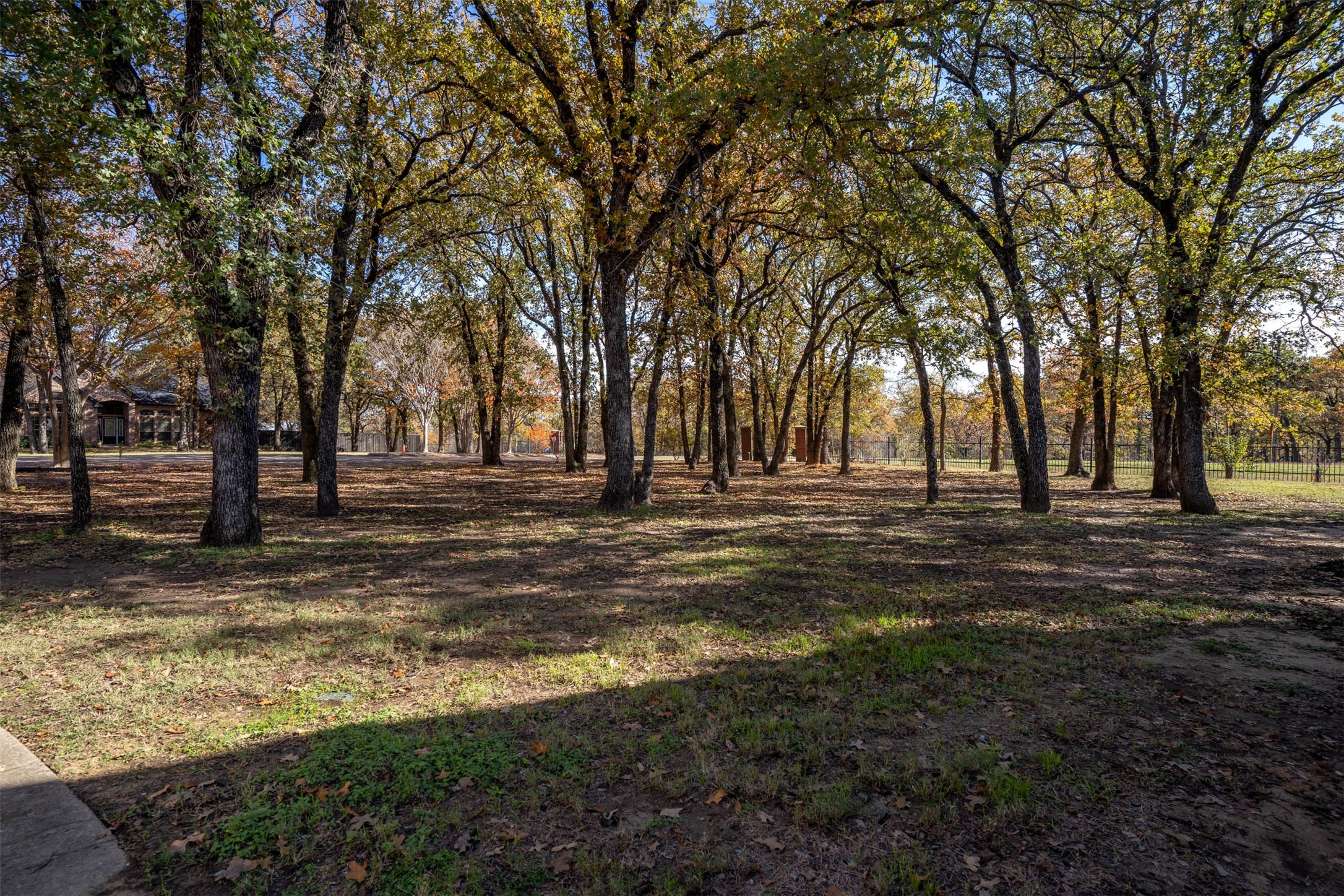 230 River Oaks Drive Combine TX 75159