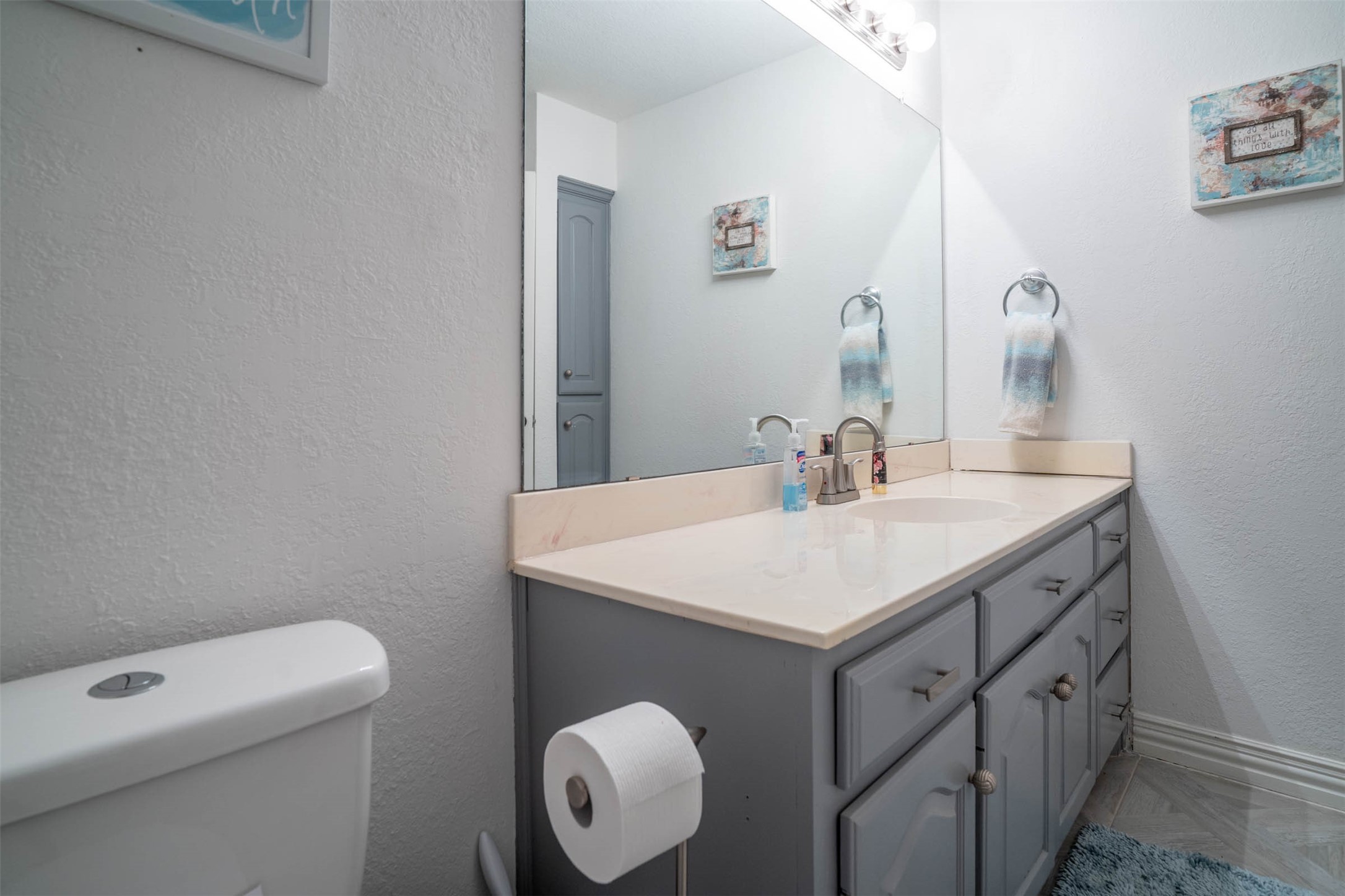 230 River Oaks Drive Combine TX 75159