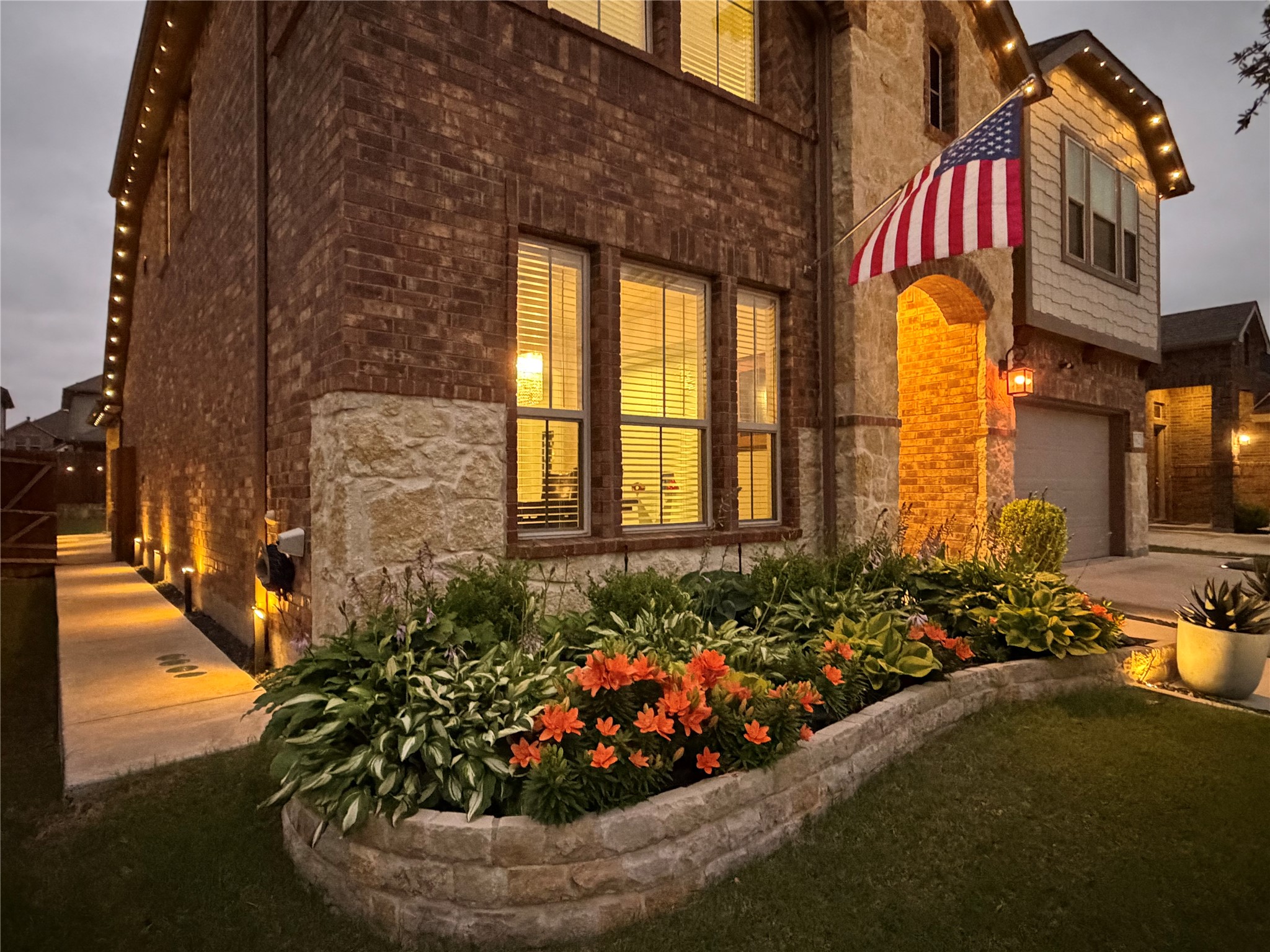 862 Mildren Lane Fate TX 75087