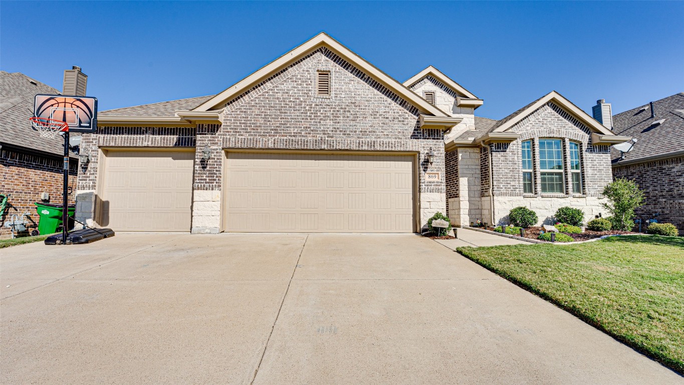 869 Layla Drive Fate TX 75087