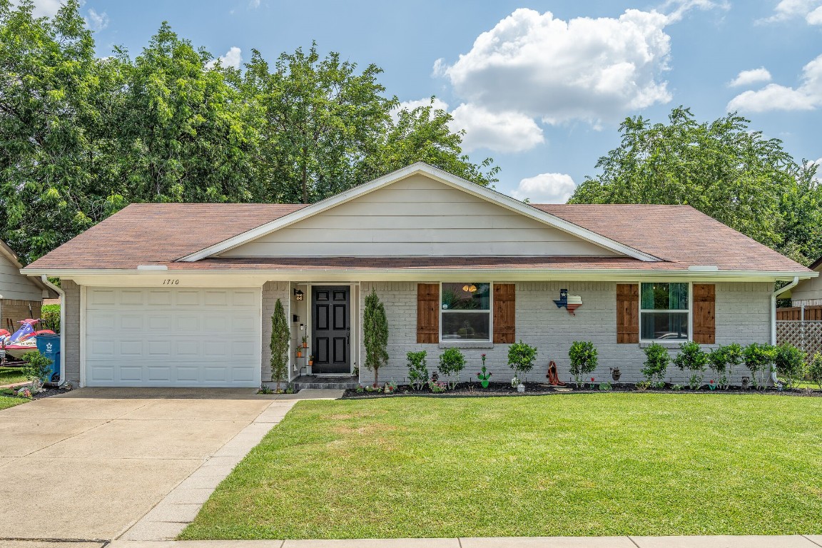 1710 Pebble Beach Drive Lewisville TX 75067