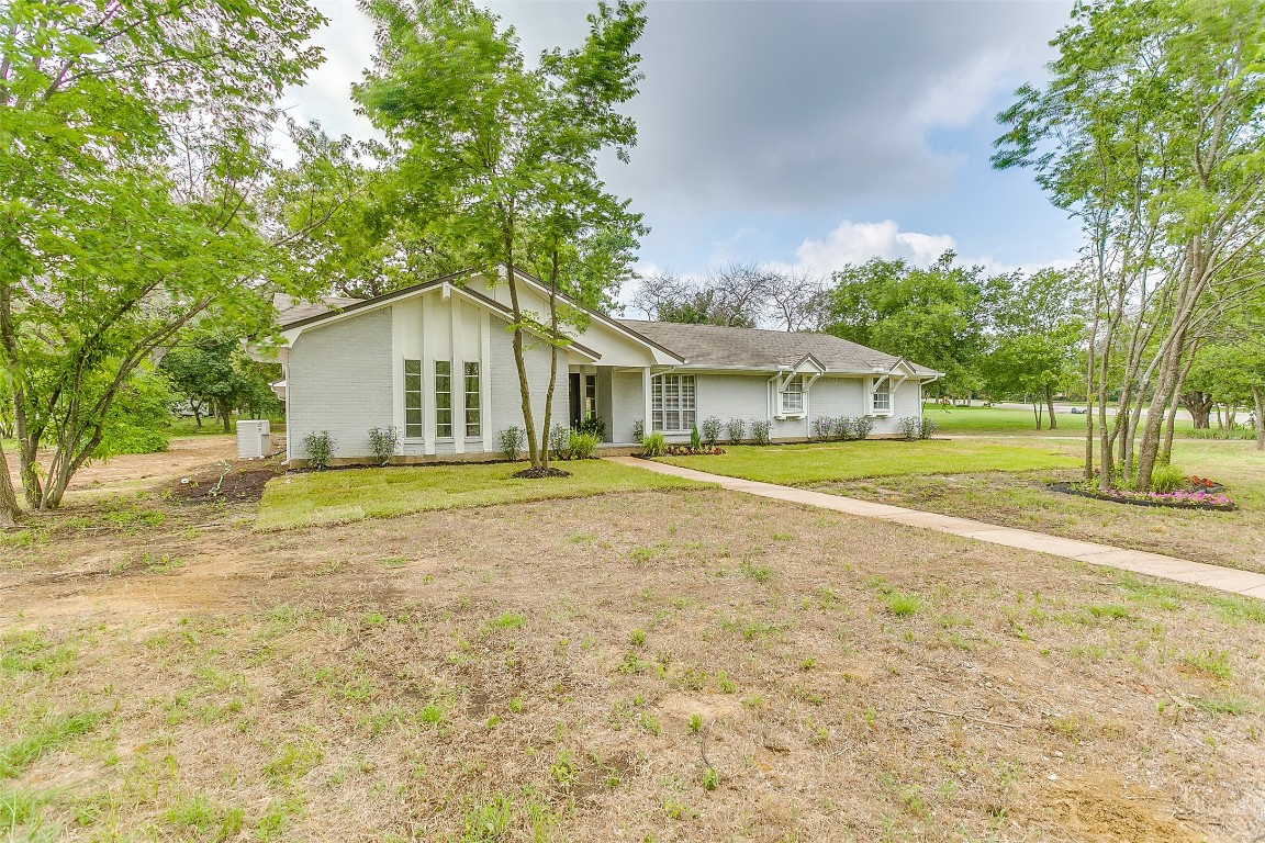 201 Roaring Springs Drive Joshua TX 76058