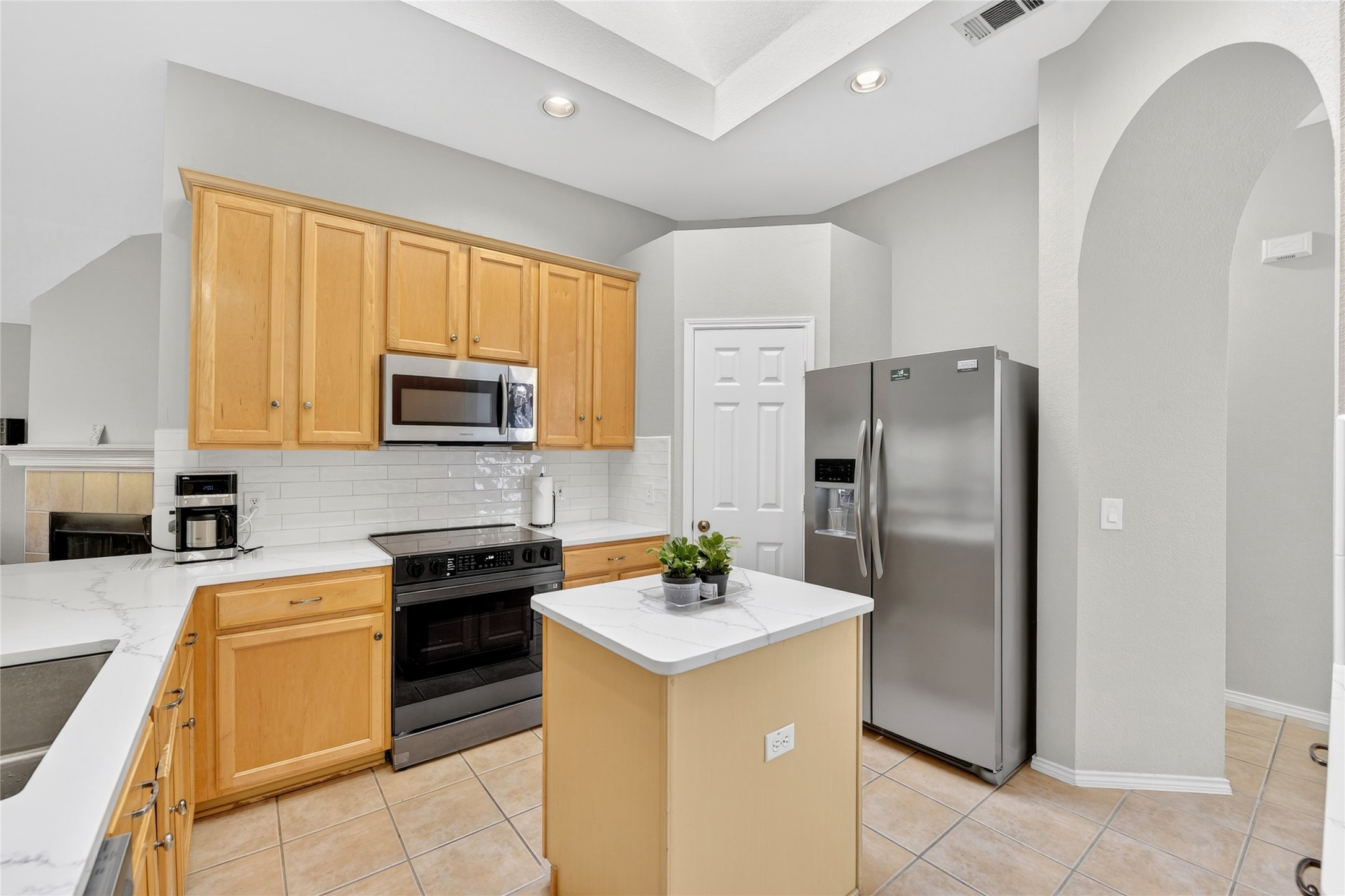 4041 Aladdin Drive Plano TX 75093