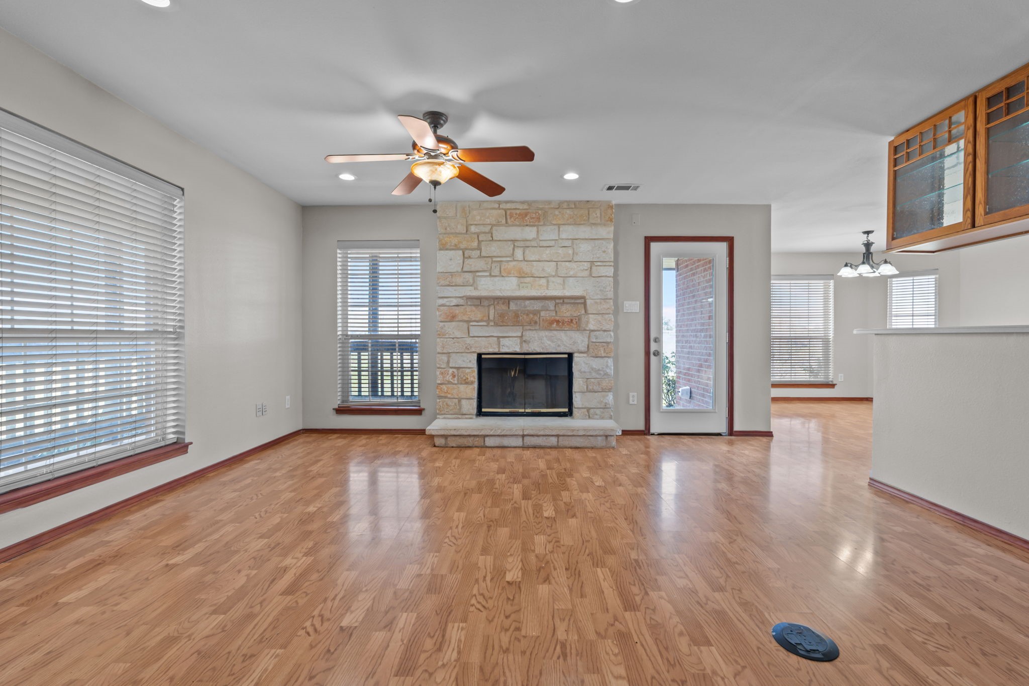 15603 White Settlement Road Fort Worth TX 76108