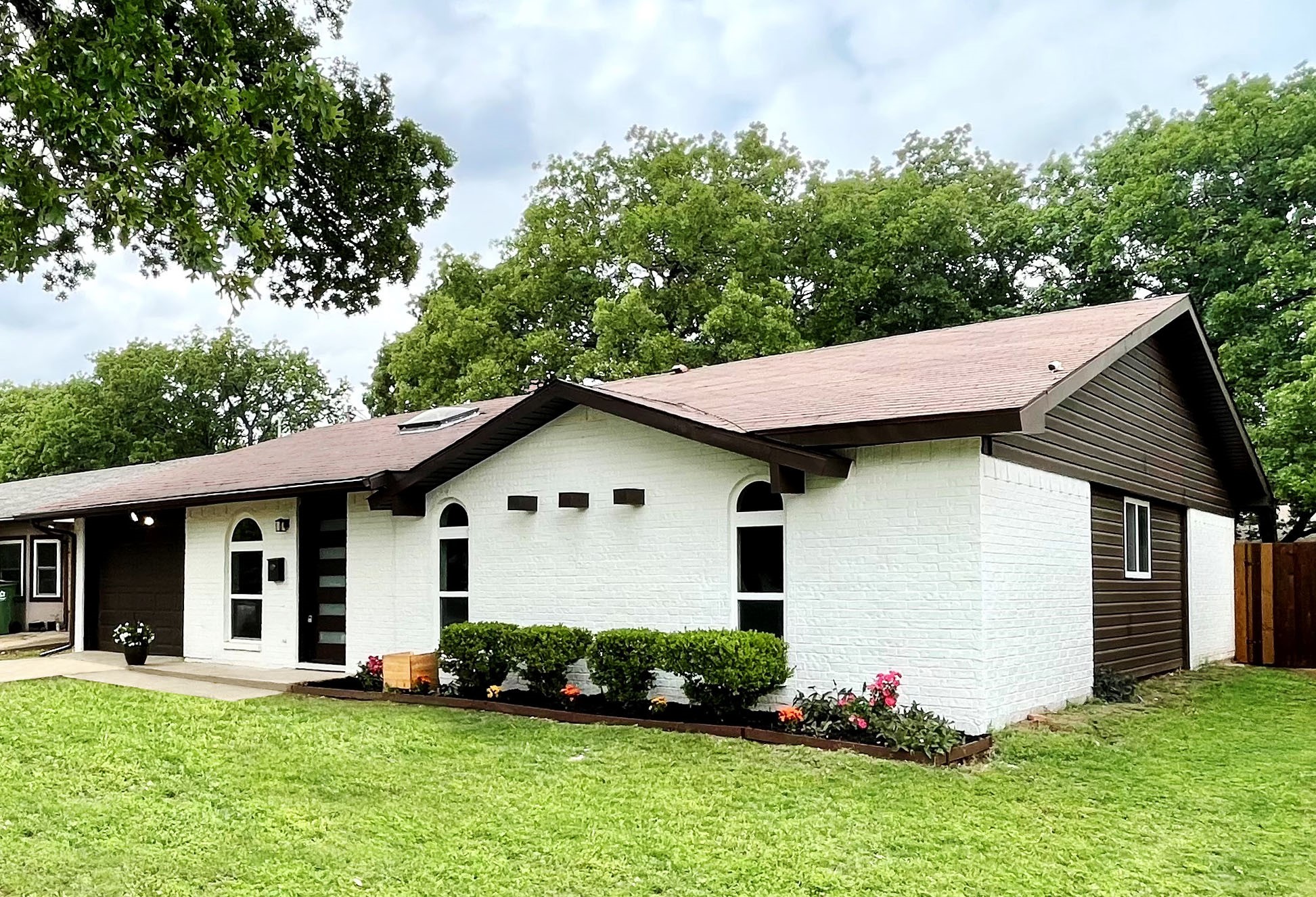 1137 Hillwood Drive Lewisville TX 75067