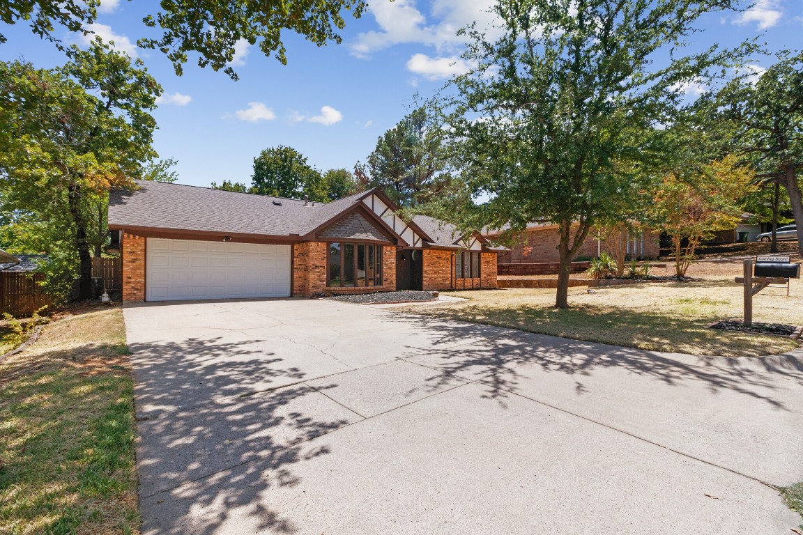 5612 Trail Crest Drive Arlington TX 76017