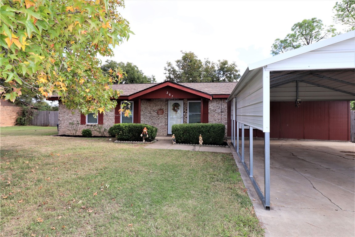 207 Longhorn Drive Early TX 76802