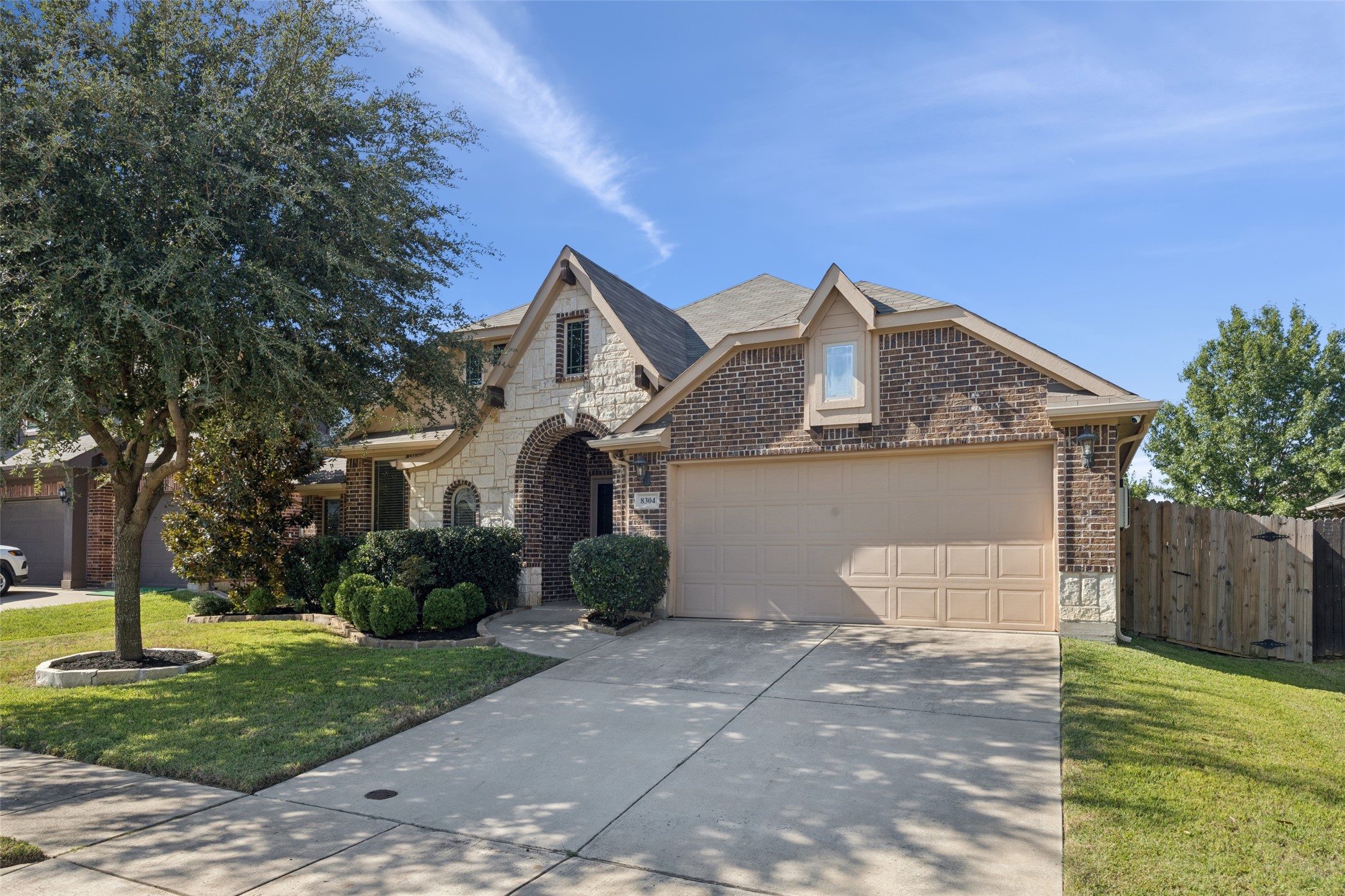 8304 Spitfire Trail Aubrey TX 76227