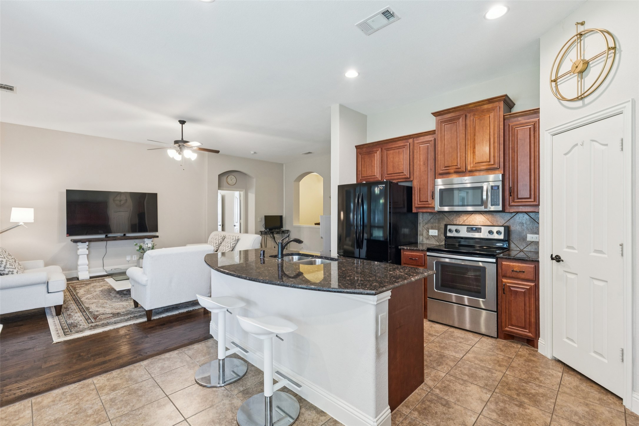 8304 Spitfire Trail Aubrey TX 76227