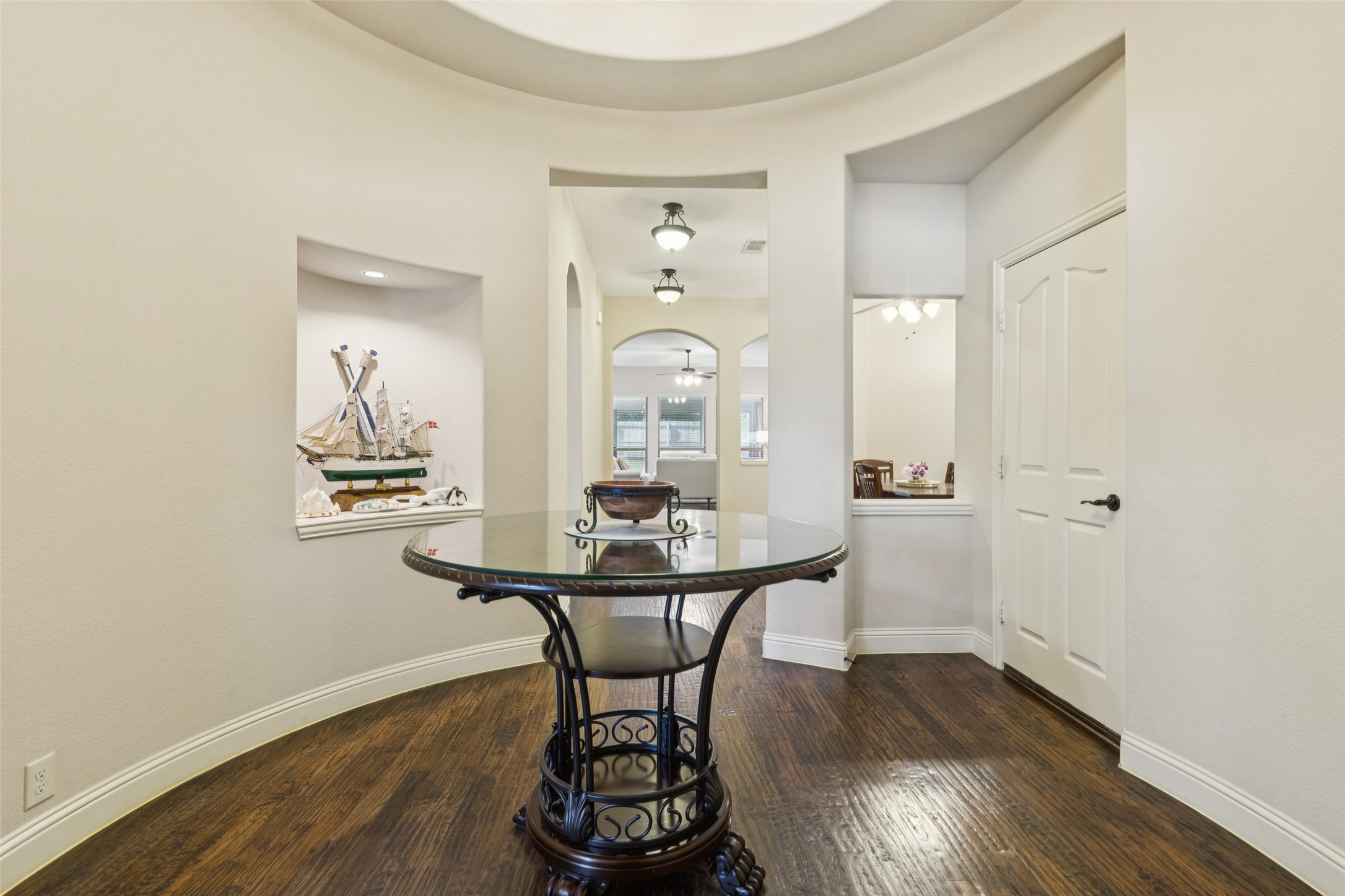 8304 Spitfire Trail Aubrey TX 76227