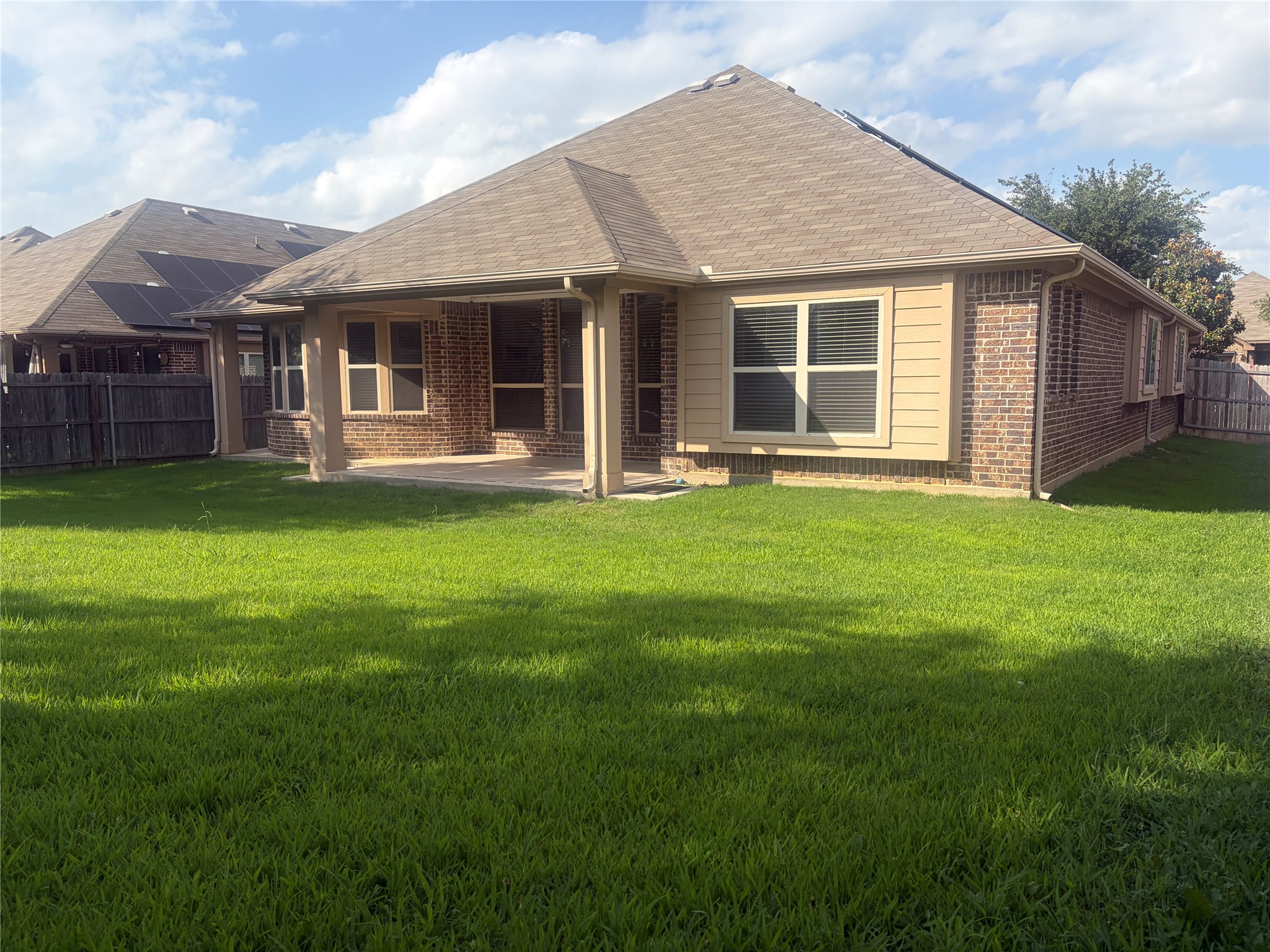 8304 Spitfire Trail Aubrey TX 76227