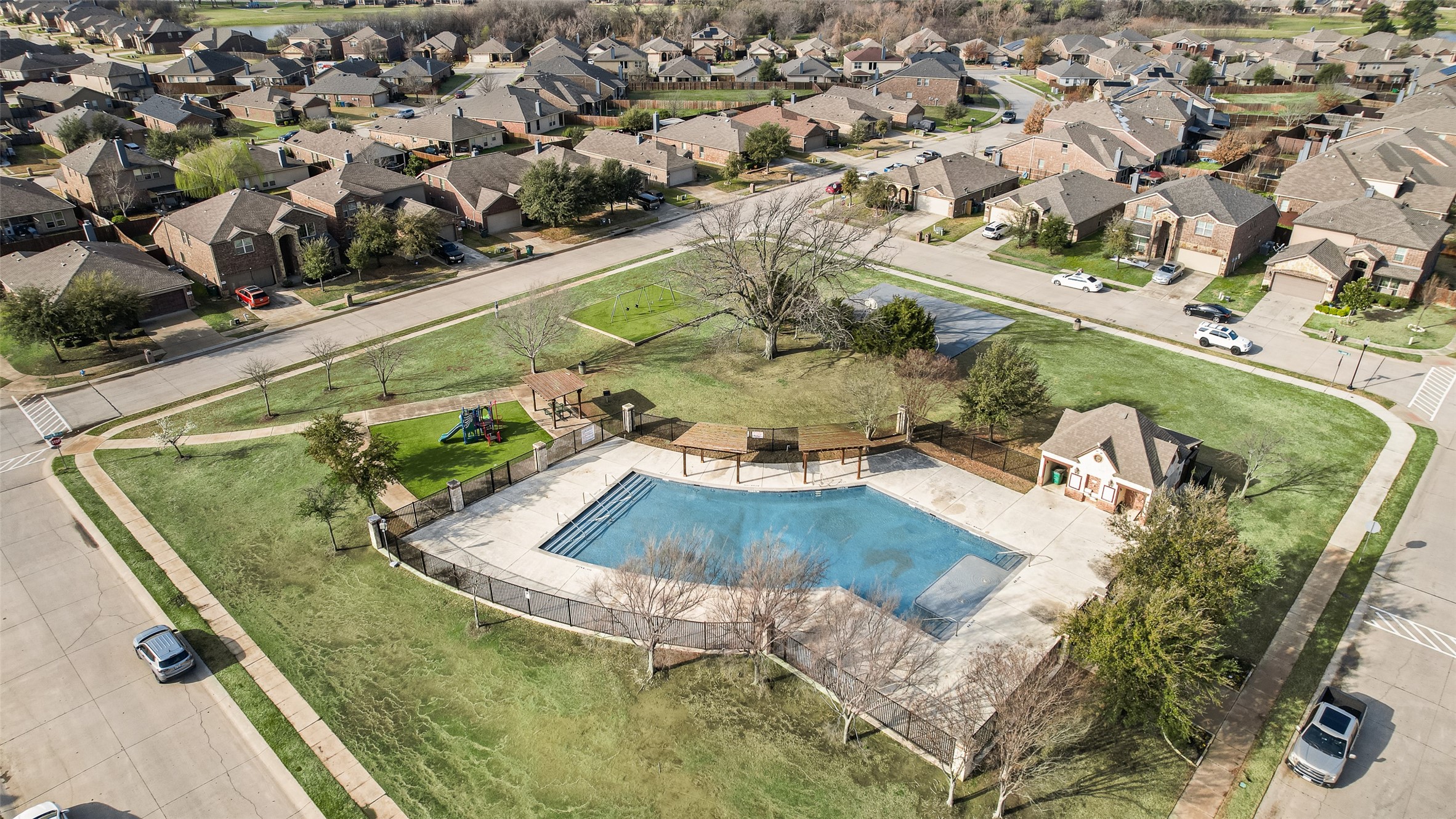8304 Spitfire Trail Aubrey TX 76227