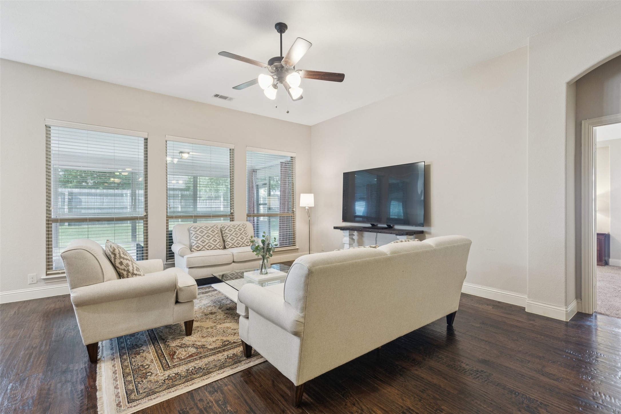 8304 Spitfire Trail Aubrey TX 76227