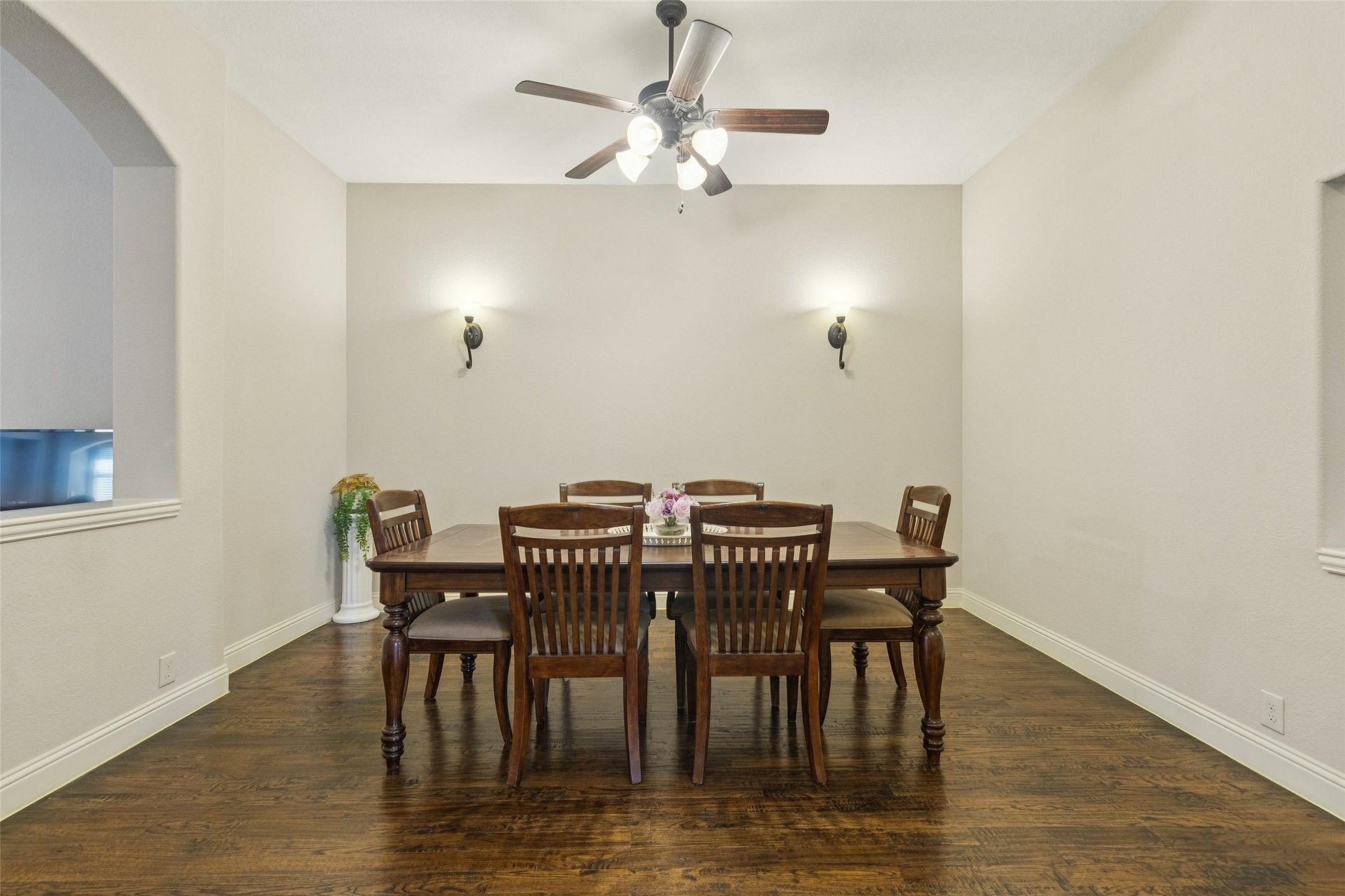8304 Spitfire Trail Aubrey TX 76227