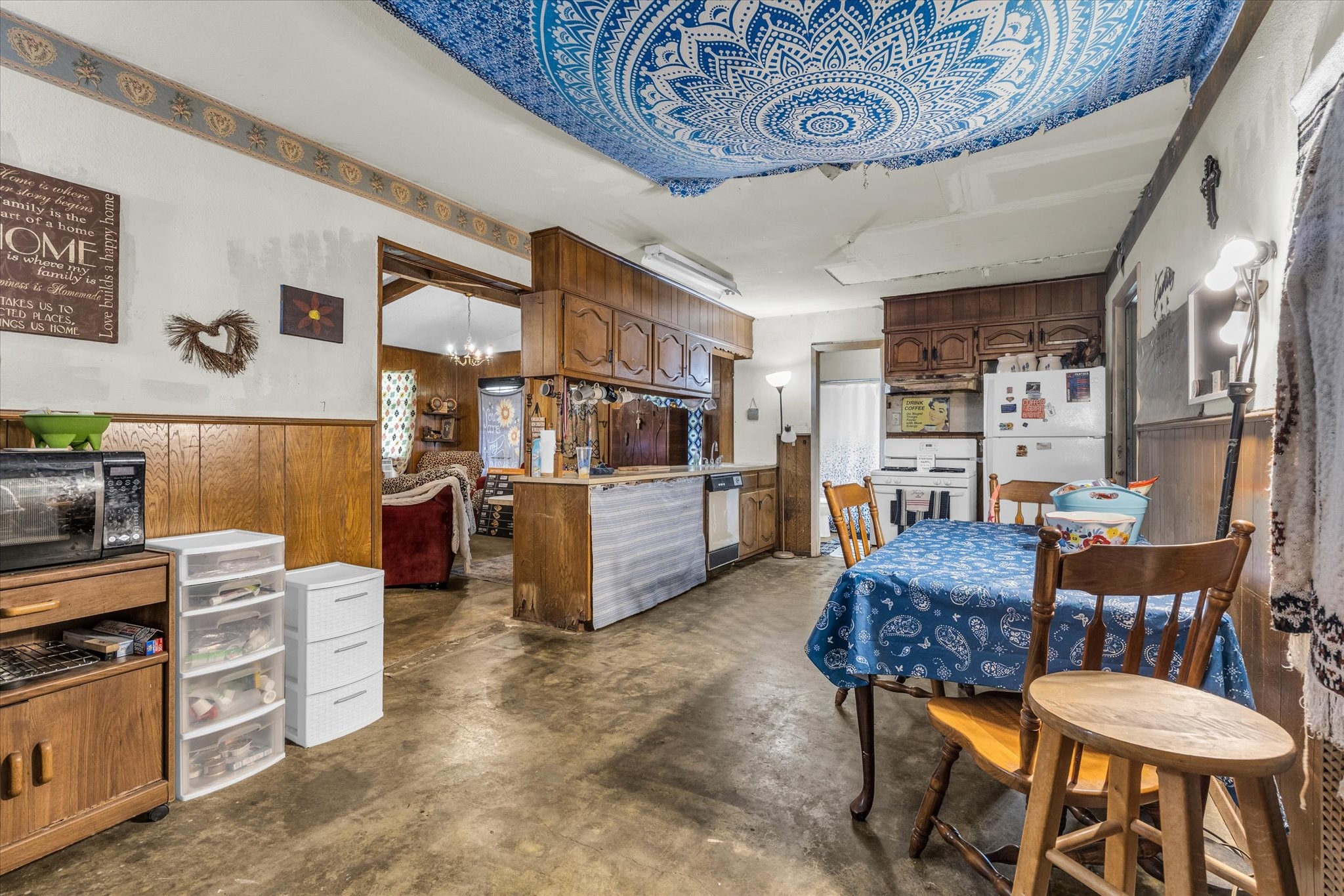 338 Shelly Lane Woodway TX 76712