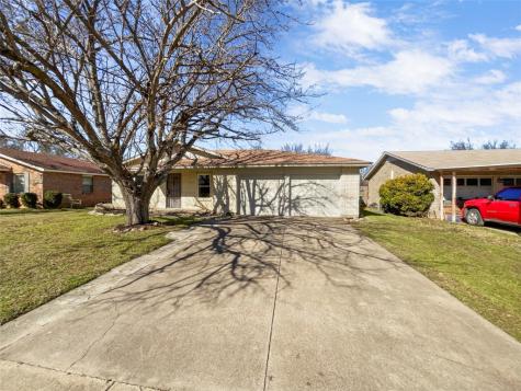 815 Lisa Lane Cedar Hill TX 75104
