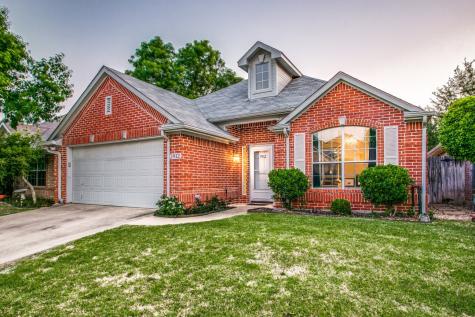 1912 Briarwyck Court Denton TX 76205