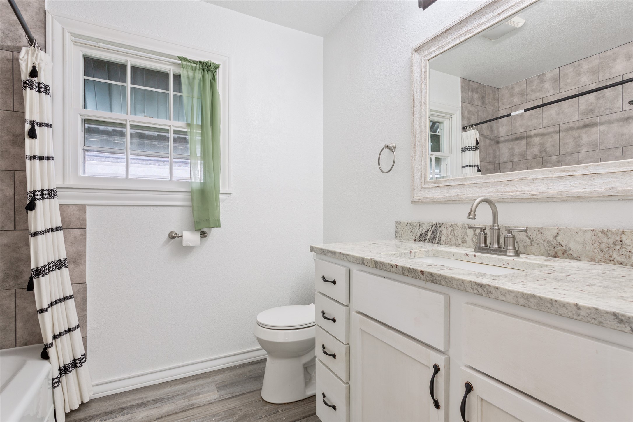 1206 Ashleman Street Bellmead TX 76705