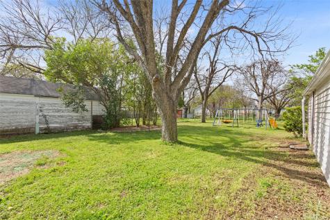 1206 Ashleman Street Bellmead TX 76705