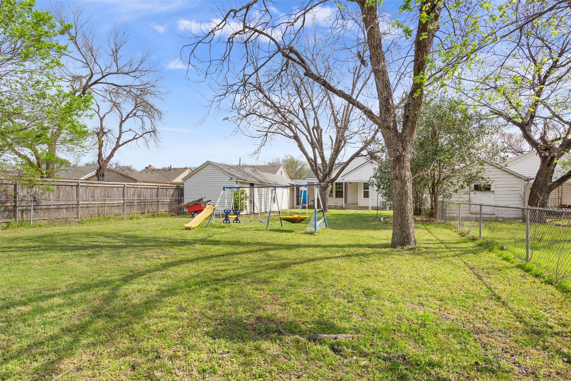 1206 Ashleman Street Bellmead TX 76705
