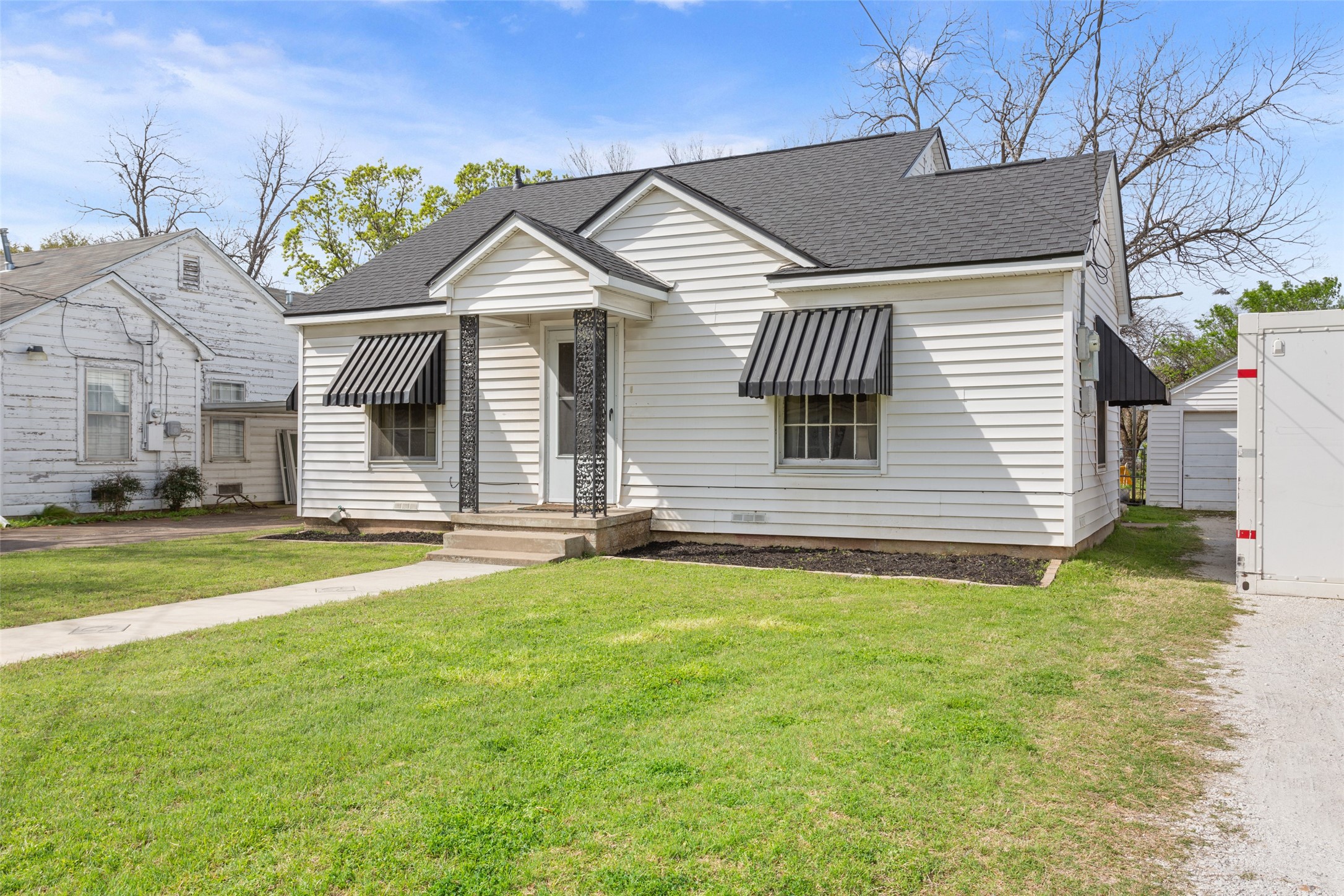 1206 Ashleman Street Bellmead TX 76705