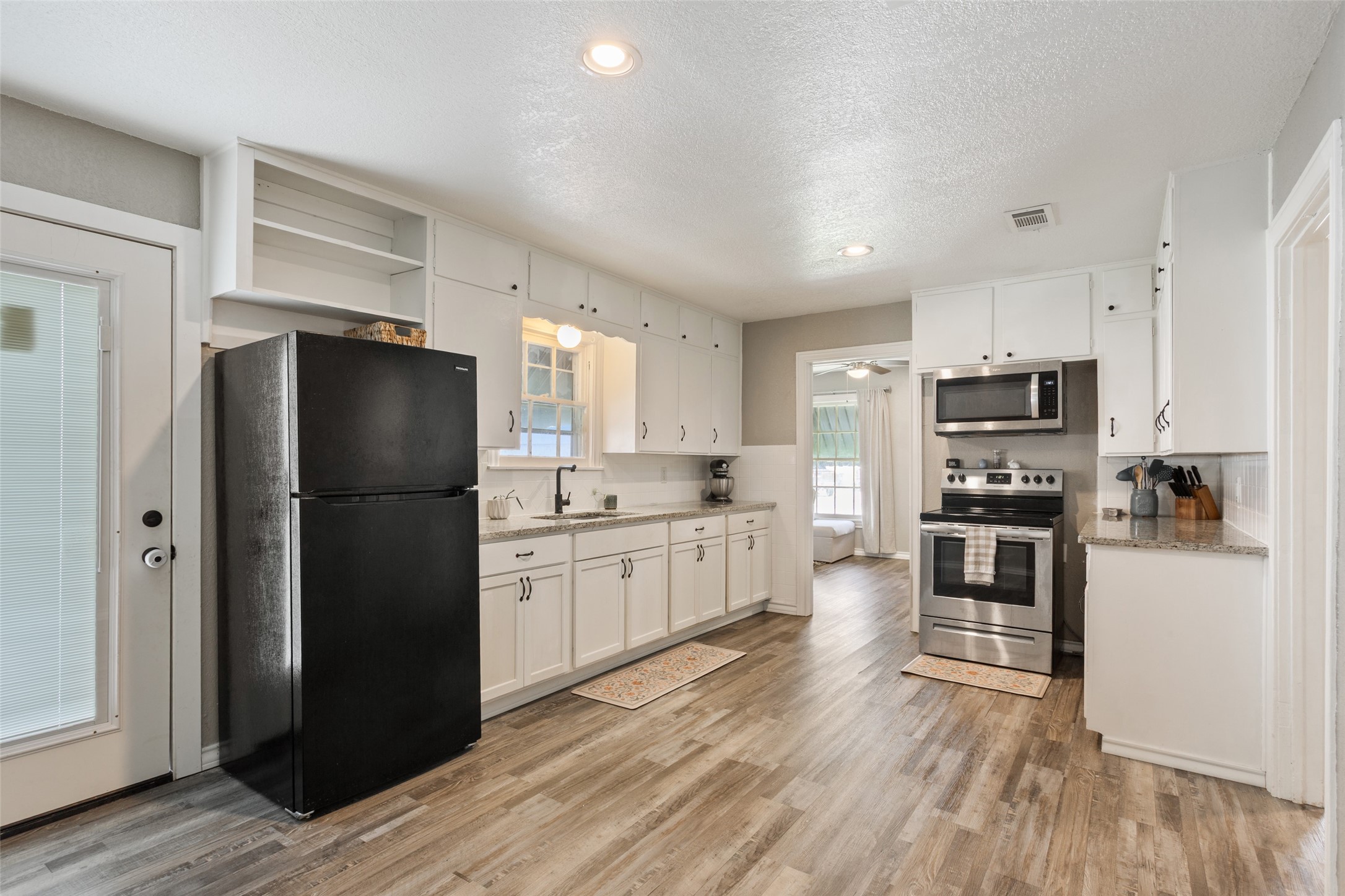 1206 Ashleman Street Bellmead TX 76705