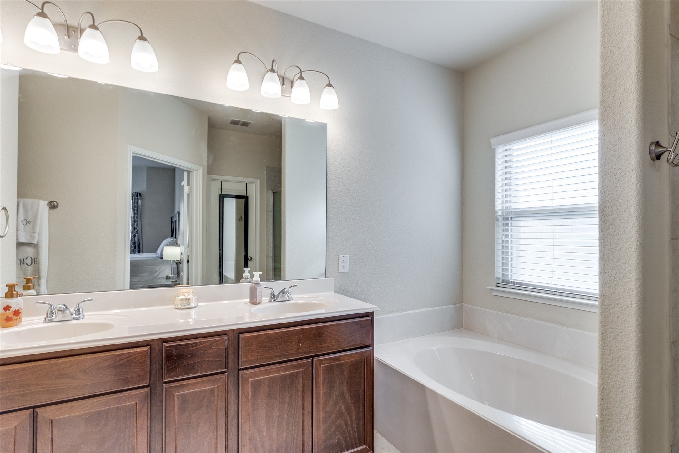 2133 Lorrie Lane Weatherford TX 76087