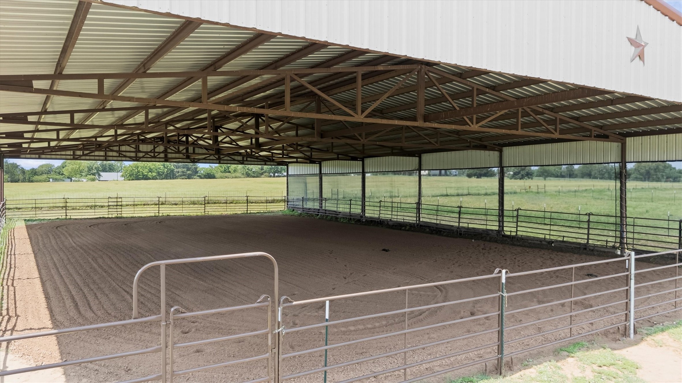 219 Friends Road Denison TX 75021