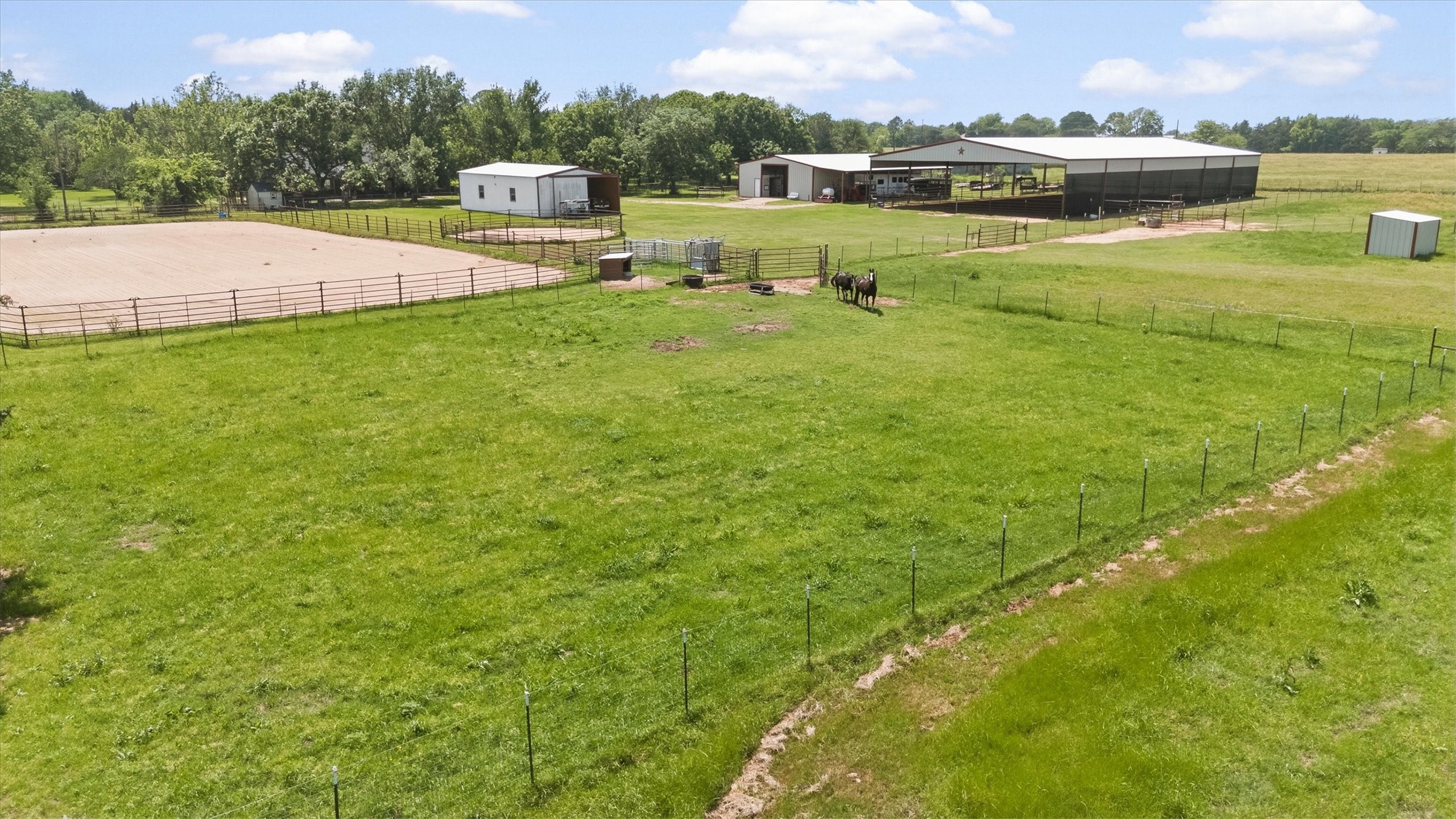 219 Friends Road Denison TX 75021