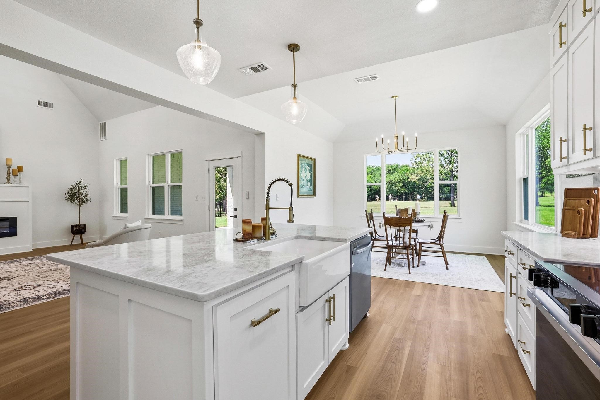 299 Bent Oak Drive Pottsboro TX 75076