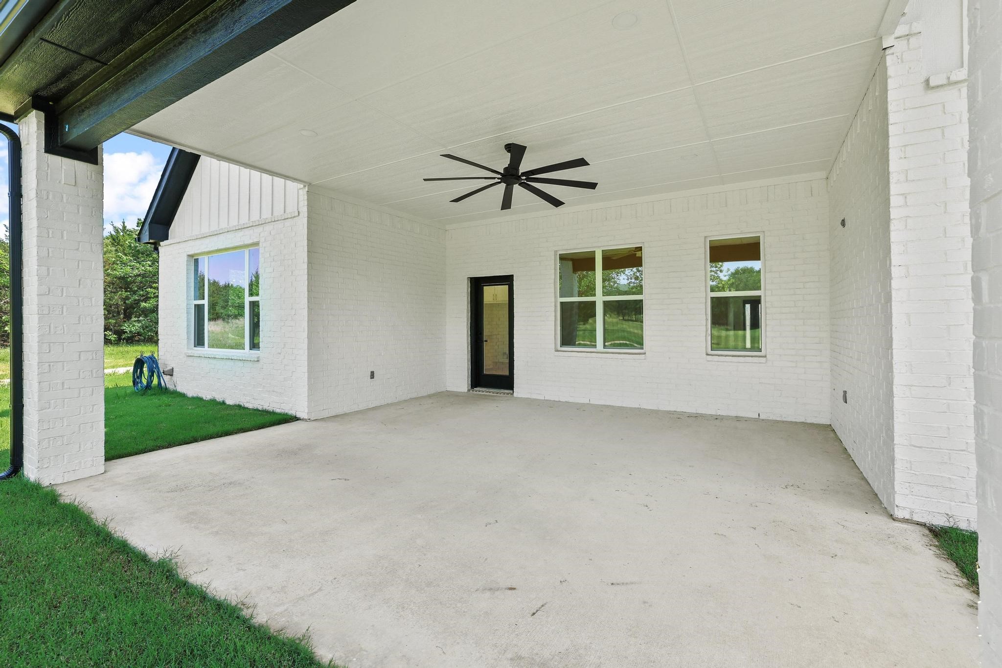 299 Bent Oak Drive Pottsboro TX 75076