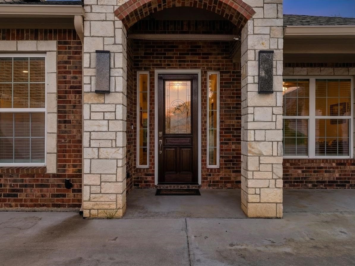 2700 Refugio Avenue Fort Worth TX 76164