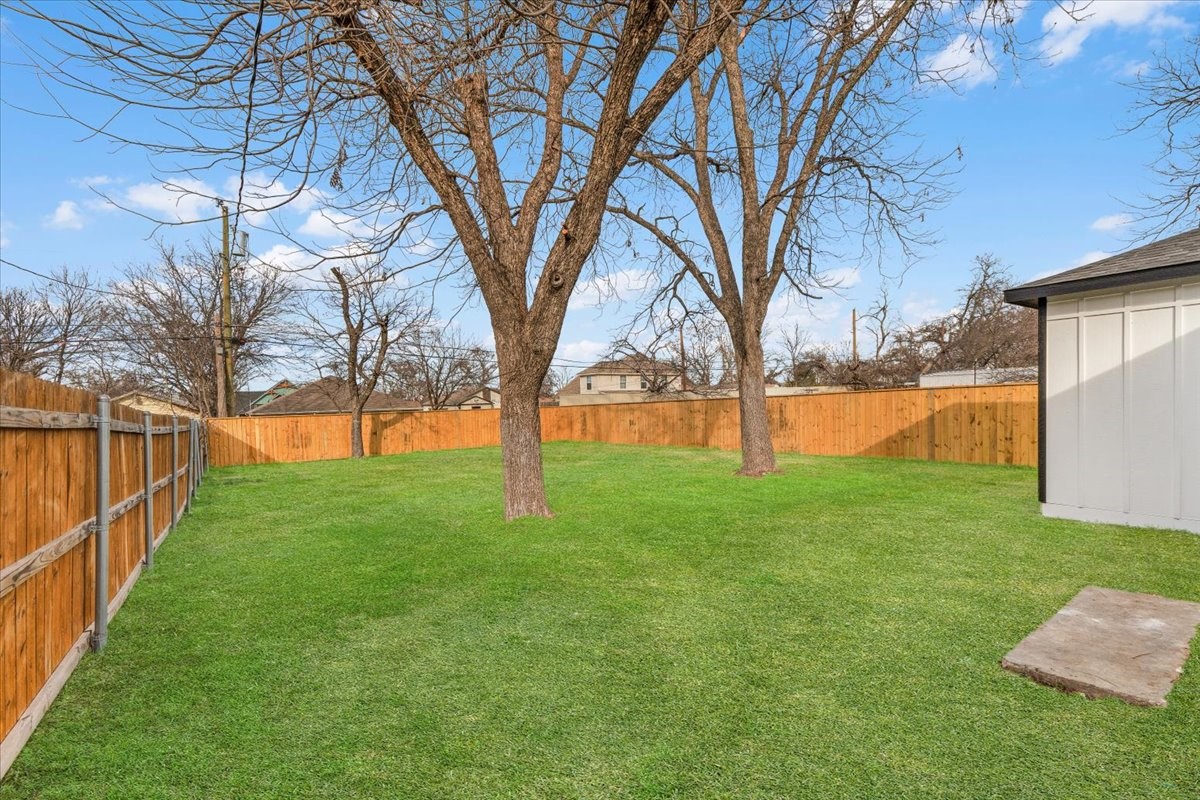 8320 Redonda Street White Settlement TX 76108