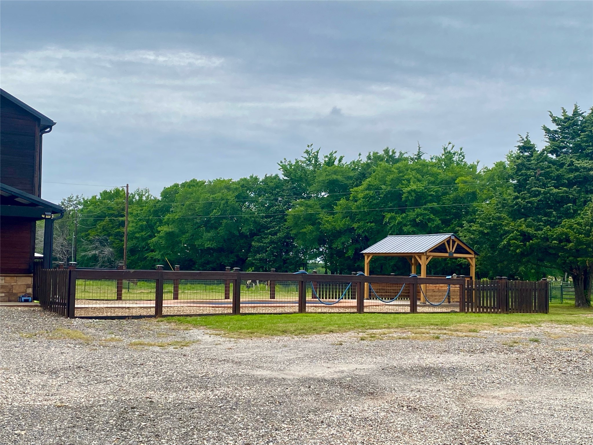 405 County Road 1264 Whitesboro TX 76273
