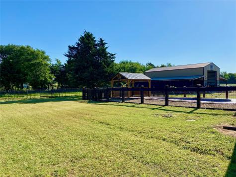 405 County Road 1264 Whitesboro TX 76273