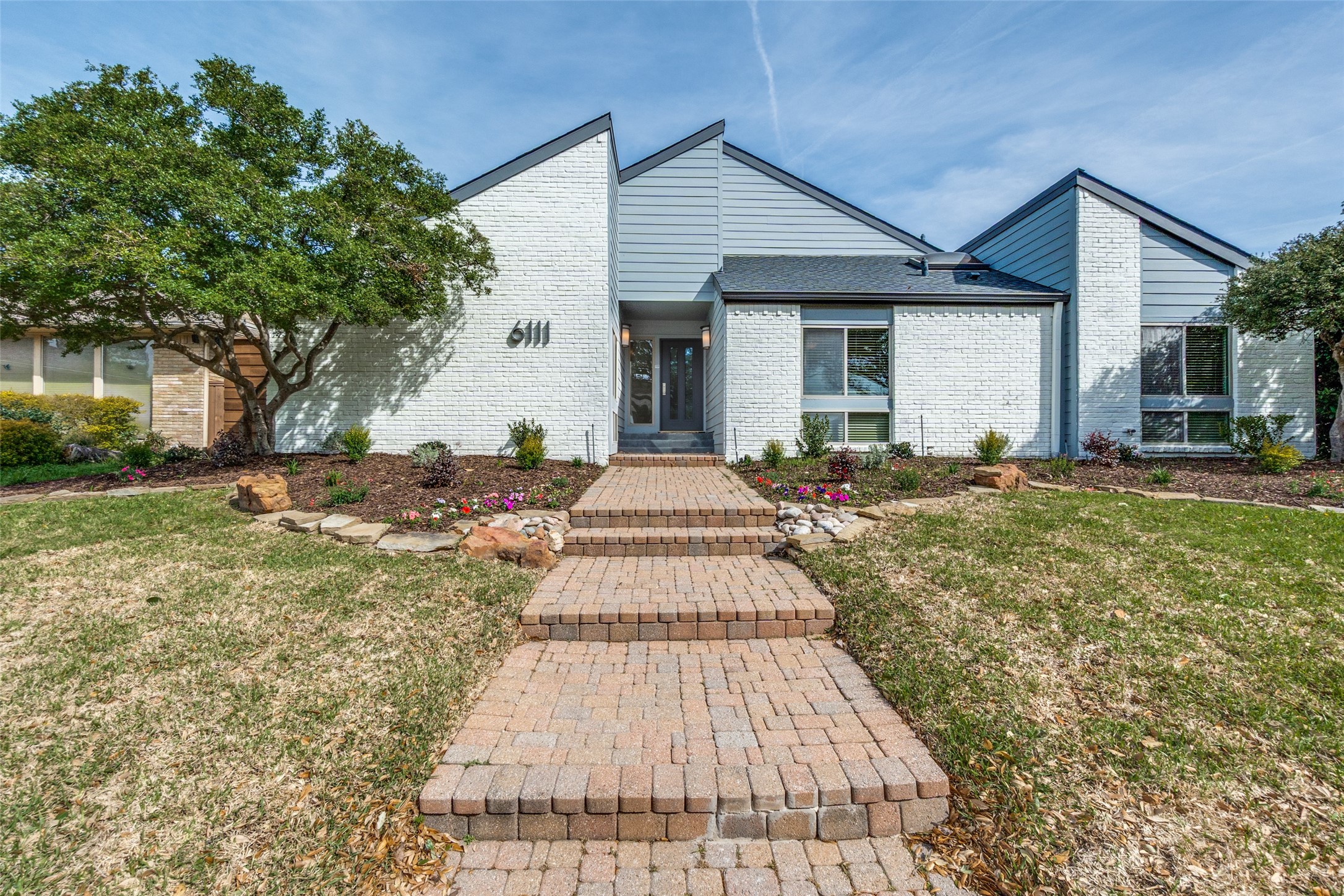 6111 Black Berry Lane Dallas TX 75248